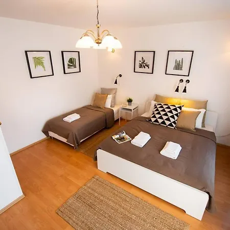 Central A/c With Large Balcony * Budapest