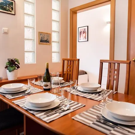 Central A/c With Large Balcony * Budapest