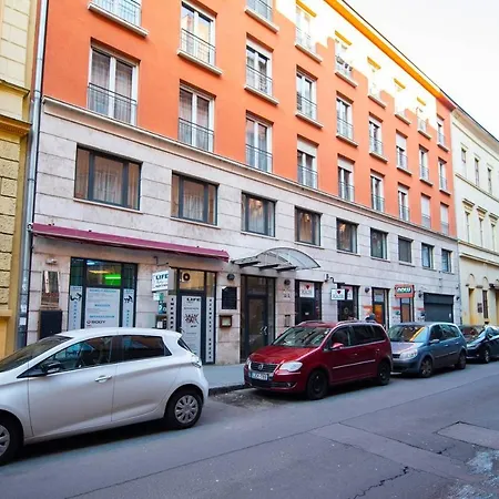 Apartamento Central A/c With Large Balcony Budapest
