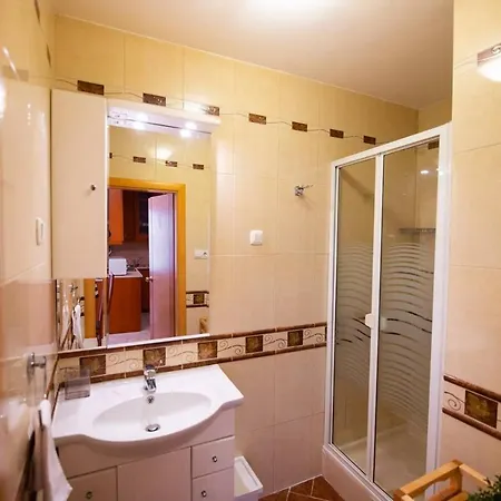 Apartamento Central A/c With Large Balcony *