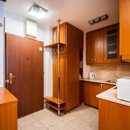 Central A/c With Large Balcony Budapest